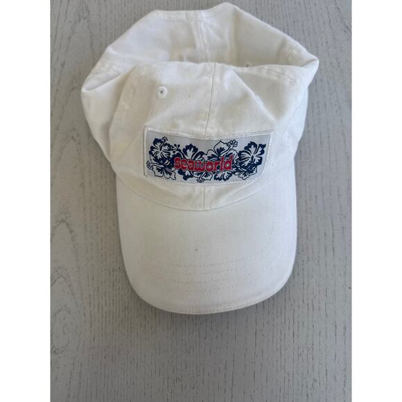 Vintage White Seaworld Floral Baseball Cap Hat - Picture 1 of 2